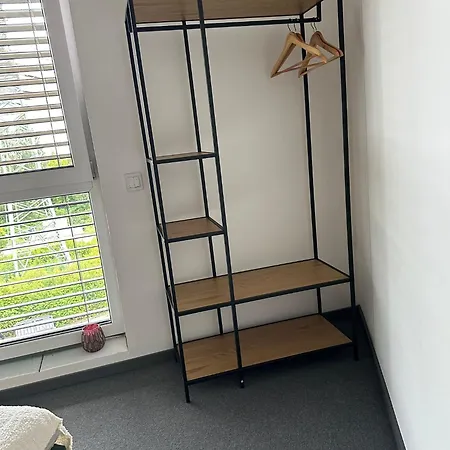 Alisaarigent * 호프하임암타우누스