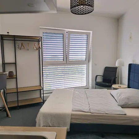 Alisaarigent Quarto em Acomodações Particulares *